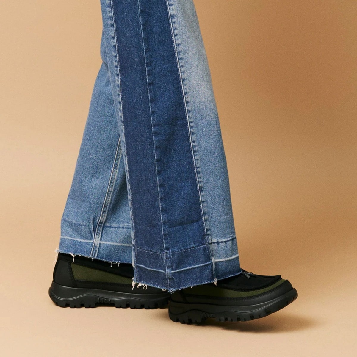 [}C]ySHAKA/VJzWbvJVV[Y ZIP MOCCASIN BOOTIE EX/OX^[iGLOSTERj ubNn̑