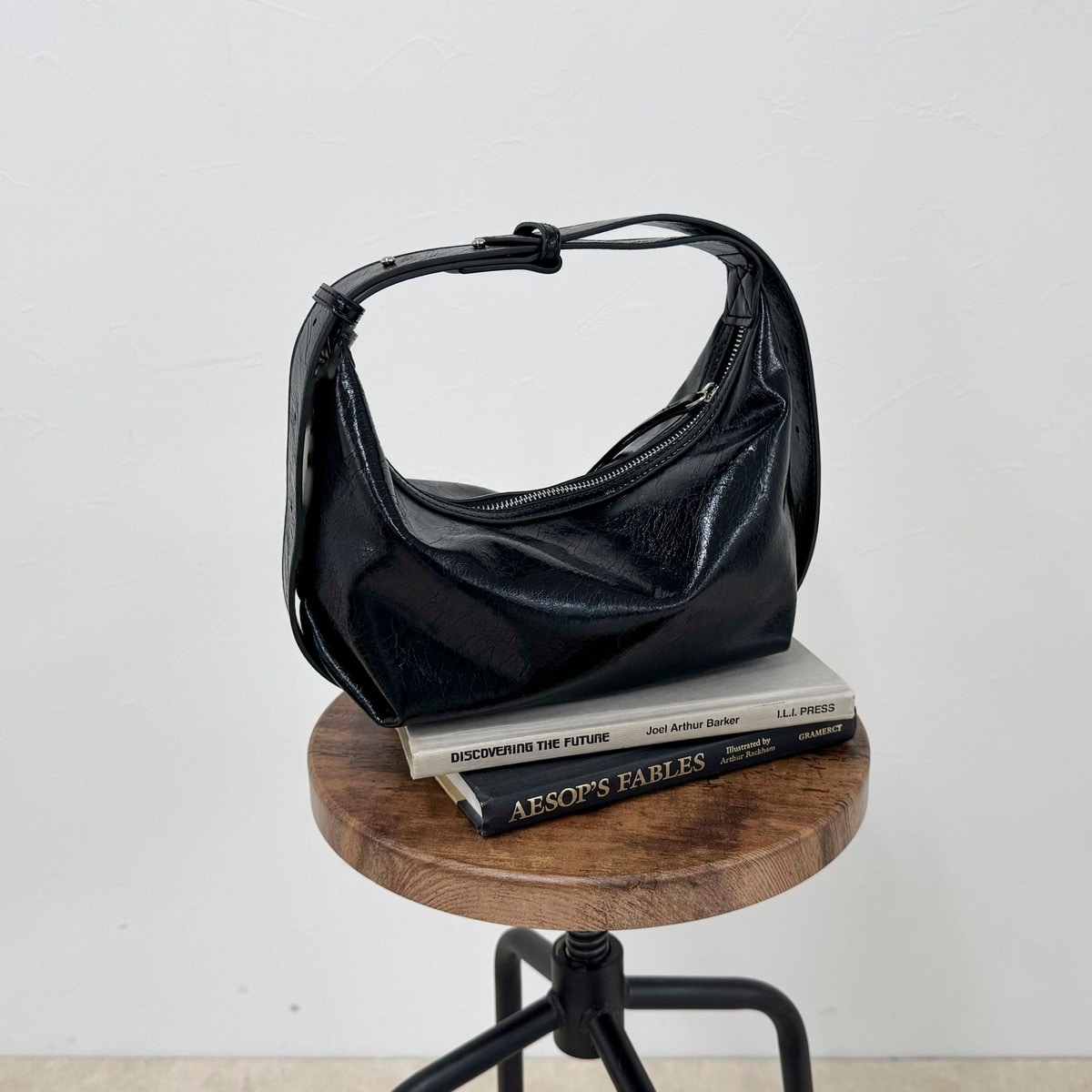 [�}���C]2WAY�x���g�n���h���o�b�O/�t���f�B�G�~���ifredy emue�j �u���b�N