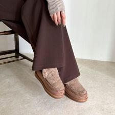 【MEI/メイ】フェイクファームートンモカシン