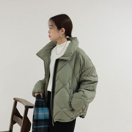 [^ԁF5-0383-6-28-003]PYRENEXy2025 AWzNO.HWY009_CLg|Cg̃V[g_EpointENVbNȃ_ChLg{V[g_EWPbgE\n̓\tgȎƃi`ȃXgb`ŁAbNX̂钅SnEhbvV_[Ɛ̃EhŊۂ݂̂郉CAƂgŃC[h₷ꖇEslbNX̒łƂ̂TCWOŁÃCi[Kɒp\Etg|Pbgɂ͒gt[XCjOAɂ̓Be[WbytE̓Iɗオ݂̓}t[ɂȂAhʂENV[ȒSnŕĩfjX^CȂǋx̃JWAX^Cɂ҂ȃACeFȂnFLkFȂ򊴁FȂyPYRENEX/slbNXztX̃sl[R̘[TEZxiSaint-SeverjɂāAHт𐶎YЂ 1859NɑnƂPYRENEXislbNXjBTEZx̓tHAO̎YnƂĉBł͗LȒnŁAslbNXЂ͑nƓA HpƂďꂽ̉HтpA|zc▍Ȃǂ̐Qނ̐Y𑱂Ă܂B sl[R̘[ƂCۏň_bŃAsbLOꂽ_E͔ɍtBOp[Aۉ̍_E܂܂B1960NɃVtȂǂ̃Lvpi͂߂Ƃ{iIȃApi̐Yn߂slbNX́AOEM [J[ƂėlXȃuhƃ^bOg݁AẪmEnE~ςA1990NォuPYRENEXv̖uhX^[g܂B݂ł͎fUCi[Ƃ̃R{[Vv~ACWJAt@bVV[ӎioĂ܂Bp̒cXSݓXAZNgVbvɃR[i[WJȂǁAtX\_EuhւƑ傫WĂvlbNX݂͌łHє̔Q̐Y𑱂ĂAEIɂ͒т琻i܂łтĎЍHŐYĂ_Ȇ[J[łBîCɓo^CɂȂ鏤íACɓo^IXXłIN[|A׏񂪁Aʒm悤ɂȂ܂B戵̂Ӂi𒷂pĂ߁AAeV^Oꍇ͕KmF̏Ap͂舵BXyщOł̎Be摜́A̓ŐFČꍇ܂Bi̐F́AX^WIBẻ摜QƉBi摜ɊւĂ͏o蒉ɕ\o悤w߂Ă܂Aqlp̃j^[̐ݒyѓɂAۂ̏iƔrFɎ኱̌덷ꍇ܂B摜̏i̓TvƂȂ܂̂Ŏۂ̏iƎdlAHATCY኱قȂꍇ܂Bi􂢉H̏íA̘c݁AVȂǂꂽATCY11قȂ܂BJŔGꂽACɂFÄߗƂ܂̂ŁiɔZF̂́jӂBTvł̍̐̂߁ATCY\͂܂ŖڈƂȂ܂B\߂B