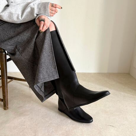 [^ԁF5-0516-6-37-201]ATELIER BRUGGEy2025 AWzVGbgCq[Ou[cpointEx[VbNȃVGbgŃR[fɎ₷Ou[cEG܂ł̃Oŋr蒷VGbgE`bNȂ̃fUCŗLEȒPEyʂōȂCq[dlȂ̂ň芴fC[gɂE_炩tBbgfނŁAԂ̒płKȗSnEGߊ̂钅ȂH~̂oɊ􂷂ꑫłyATELIER BRUGGE / AgGu[Wzق̗̏DȂЂƎA̎Ԃ؂ɂl̏֌ƂґȃfC[[XBx[VbNłȂfނNIeBɂAɂ̓GKgɁAɂ̓JWAɁAN₩ɍʂ܂BV[Yɂđʂȕ\ȂAƂfBe[̒ɐEl̂Ƌlߍ݂܂Bl̏ɑAꂽV[N[[bgĂĂ܂BîCɓo^CɂȂ鏤íACɓo^IXXłIN[|A׏񂪁Aʒm悤ɂȂ܂B̍ۂ́AiɂĂi\^O̎戵\mFB戵̂Ӂi𒷂pĂ߁AAeV^Oꍇ͕KmF̏Ap͂舵B摜̏i̓TvƂȂ܂̂Ŏۂ̏iƎdl(Ƀt@Xi[Et̕ti)AHATCY኱قȂꍇ܂BXyщOł̎Be摜́A̓ŐFČꍇ܂Bi̐F́AX^WIBẻ摜QƉBi摜ɊւĂ͏o蒉ɕ\o悤w߂Ă܂Aqlp̃j^[̐ݒyѓɂAۂ̏iƔrFɎ኱̌덷ꍇ܂Bi􂢉H̏íA̘c݁AVȂǂꂽATCY11قȂ܂BJŔGꂽACɂFÄߗƂ܂̂ŁiɔZF̂́jӂB̐íAn̓Ǝяo₷X܂Bpɂ̓xgobNA͂̕ǂȂǕ\ʂ̑êƂ̖CɂӂBTvł̍̐̂߁ATCY\͂܂ŖڈƂȂ܂B\߂B