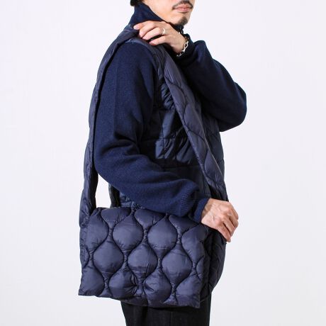 [^ԁF5-0727-6-62-359]yGOODSz~^[ bZW[ _EobOM(TAION-MGBG01ALSML-M)hyƎpA{[͂ȃbZW[_EobOh~hTCỸbZW[_EobOłBiA4TCYAig₷TCYj xiCnɁA800FP̏㎿_Egpw`}LgŎdグyď_炩ȎČ܂BtbvJƏ㕔̓t@Xi[JAɂ̓X}z⏬̎[|PbgtŎpdlƂ܂B΂ߊ|⌨|ɒxǂŁAĝɎRɃtBbg܂BX^C␫ʖ킸L􂷂A@\ƃfUC˔obOłBv[gɂD]łByiXybNzE_炩̂鍂xngpĂ܂BE800FP̏㎿ȃ_EgpĂ܂BEtbv̓{^gpĂ܂BEJ̓t@Xi[dlłBEƒł̐\łBjpłByTAION̉i^CIjƂ́HzuTAIONṽuh̗ŔATAION̉BgNIeB[ɑ΂鈳|IRXgptH[}Xʂl̒ǋhX[KƂAiō@\ȃCi[_E𕝍LWJĂ܂B FTCY̖LxȃoG[VTAIONCi[_E̓łByTAIOÑ_EiɂāzHт͌y͂ɗDꂽ800tBp[ȏ̃_EgpĂ܂B\n͝H{̂|GXeRIP STOPn̗pBɋtɂdlɎdグĂ܂ByATTENTIONz_E͓VRȒfނł邽߁AHɔZF̉H邱Ƃ܂B͕sǕił͂܂Bԕiɂ܂Ă͂Ήo˂܂̂ŁA炩߂B戵̂ӃAeV^OKmF̏Ap͂舵BXyщOł̎Be摜́A̓ŐFČꍇ܂Bi摜ɊւĂ͏o蒉ɕ\o悤w߂Ă܂Aqlp̃j^[̐ݒyѓɂAۂ̏iƔrFɎ኱̌덷ꍇ܂B