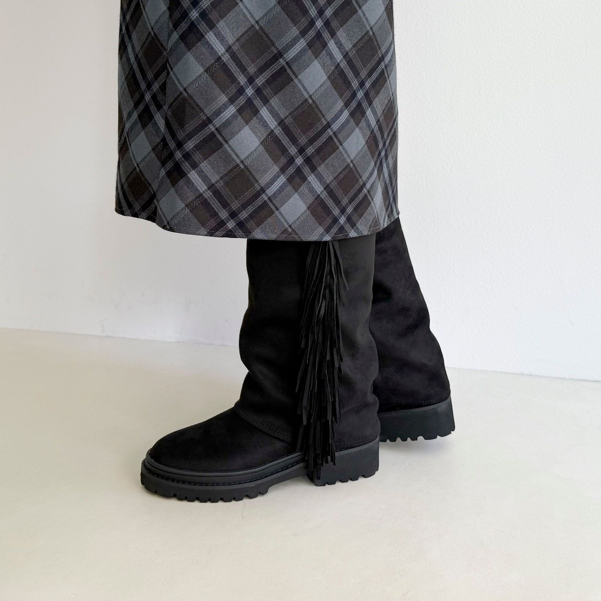 [}C]tWOu[c/tfBG~ifredy emuej ubN