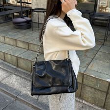 フレディエミュ(fredy emue)のキルト柄チェーンバッグ