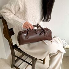 フレディエミュ(fredy emue)のショートハンドルボストンバッグ