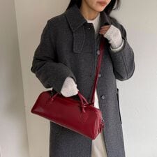 フレディエミュ(fredy emue)のショートハンドルボストンバッグ