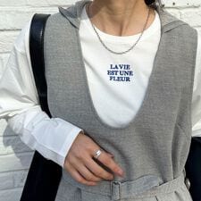 ワンポイント刺繍ロゴロンTシャツ