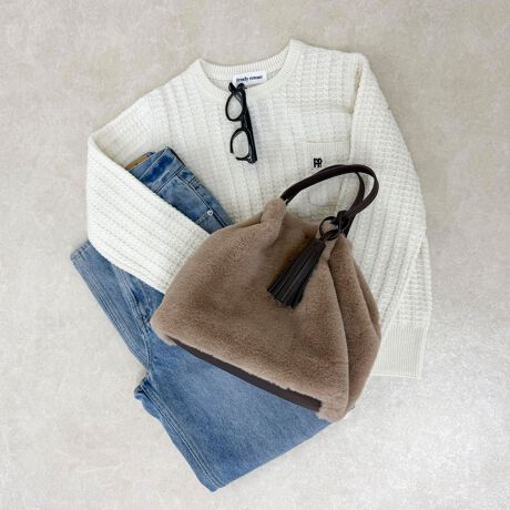 [^ԁF5-0564-6-32-104]fredy emuey2025 AWz~R[f؂₮GRt@[g[gpointEttŐGSn̗ǂGRt@[2WAYg[gobOEVvȃfUCɑ݊̂^bZANZgɁE}`LAB5TCYꂢɎ܂TCYłEOV_[tĂ̂ŁA΂߂A|ł2waydlE|Pbgtŏ̐₷Âo₫ꂢ߂̃X^CɂEӂӂȑfނ~C𐷂グĂAG̎obOłs[̖ڈtEB5TCYm[gE܂ݎPEX}[gtHECzE|[`îCɓo^yCɓɓo^z𐥔񂲊pB ēׂ̒ʒm͂܂B戵̂ӁAeV^OKmF̏Ap͂舵BXyщOł̎Be摜́A̓ŐFČꍇ܂Bi̐F́AX^WIBẻ摜QƉBi摜ɊւĂ͏o蒉ɕ\o悤w߂Ă܂Aqlp̃j^[̐ݒyѓɂAۂ̏iƔrFɎ኱̌덷ꍇ܂Bn̓Â܂̂ŗ\߂BJ⊾ɂAGꂽԂł̎gṕAFFڍšƂȂꍇ܂̂ŏ\ɂӉBTvł̍̐̂߁ATCY\͂܂ŖڈƂȂ܂B\߂B