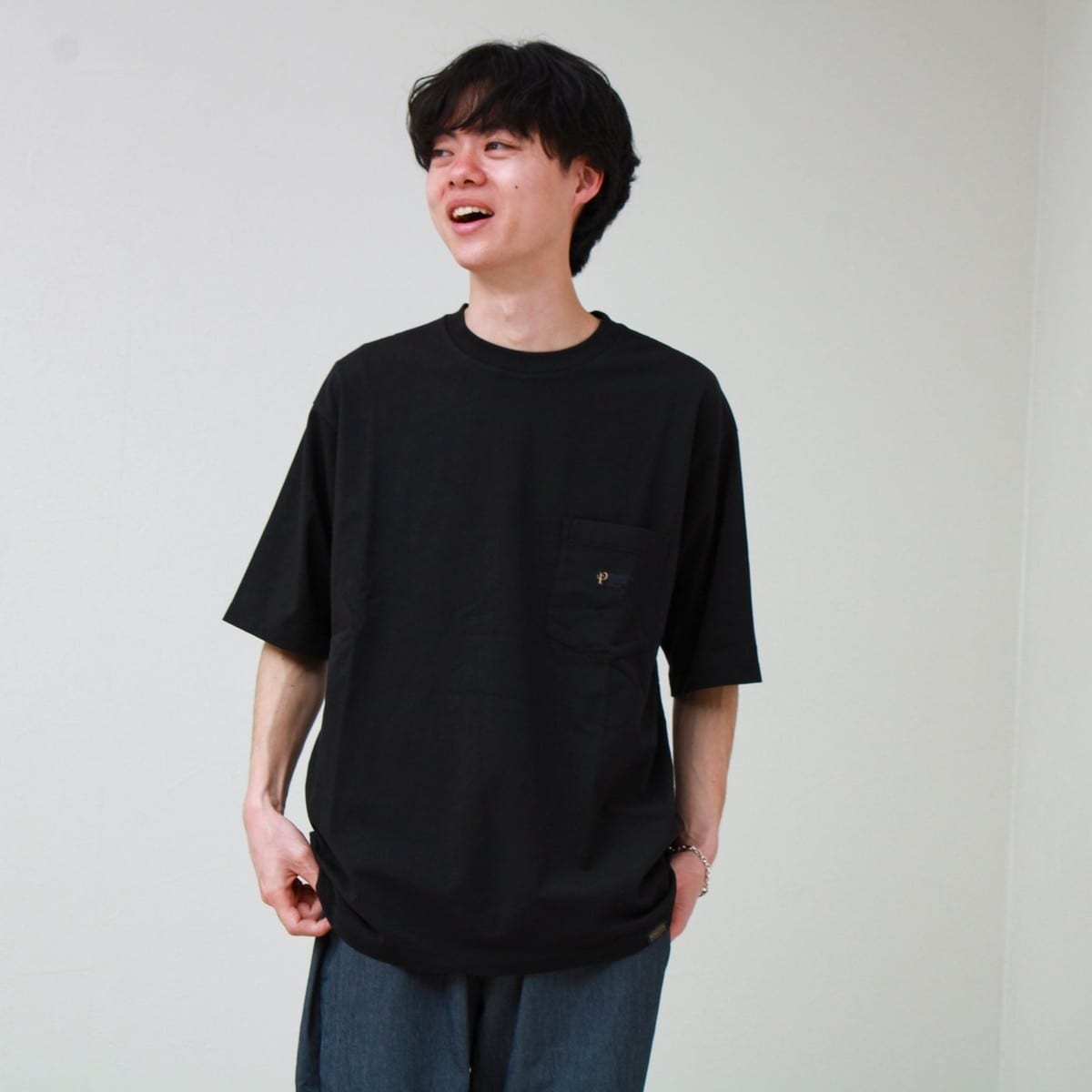 [�}���C]�yPENDLETON/�y���h���g���zLogo EMB Pocket Tee/�O���X�^�[�iGLOSTER�j �u���b�N