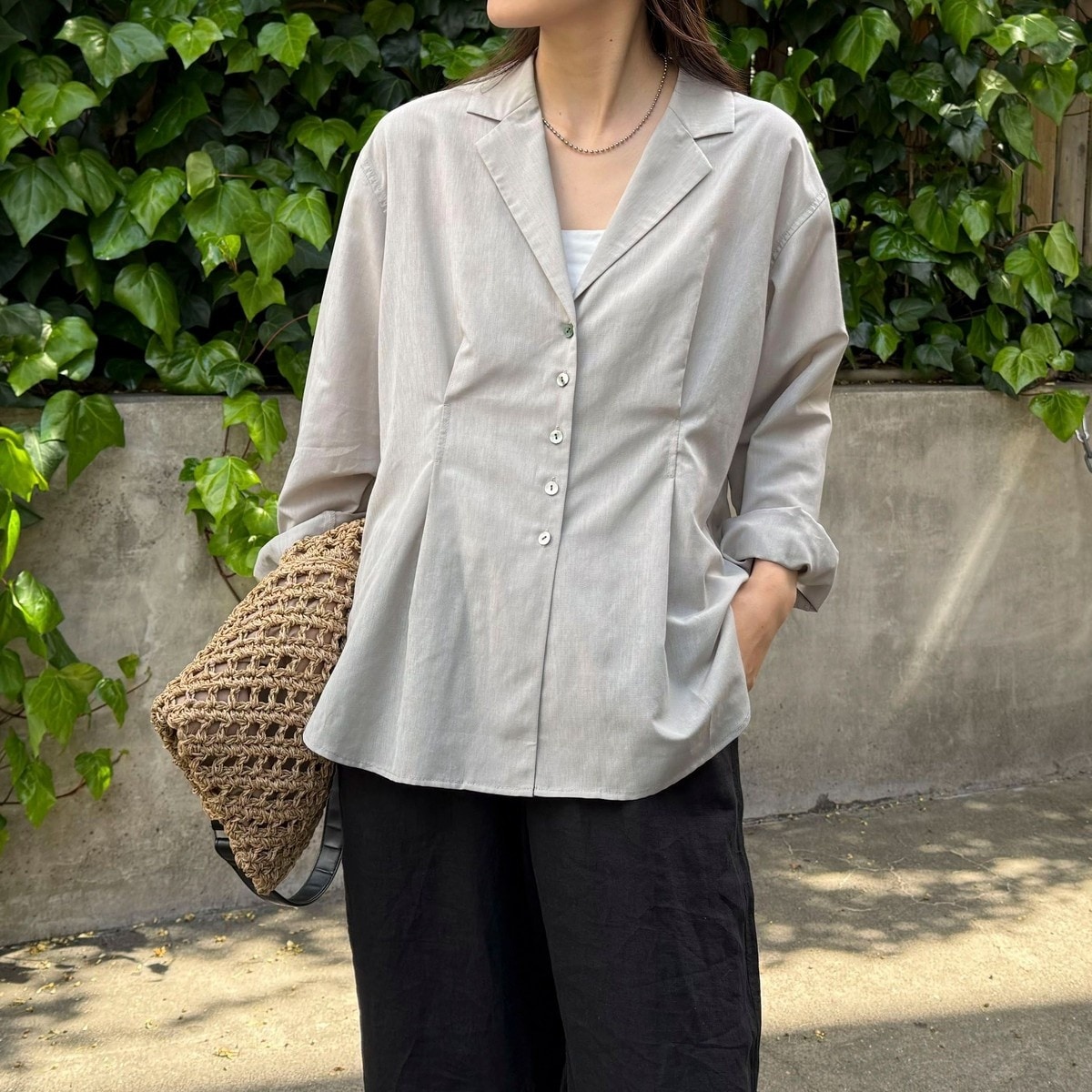 ♡美品♡ エブール　ミディアムリネンステンカラージレ　グレー　24SS リネン 人気アイテムの夏バージョン】リネン混シアーテーラードシャツ