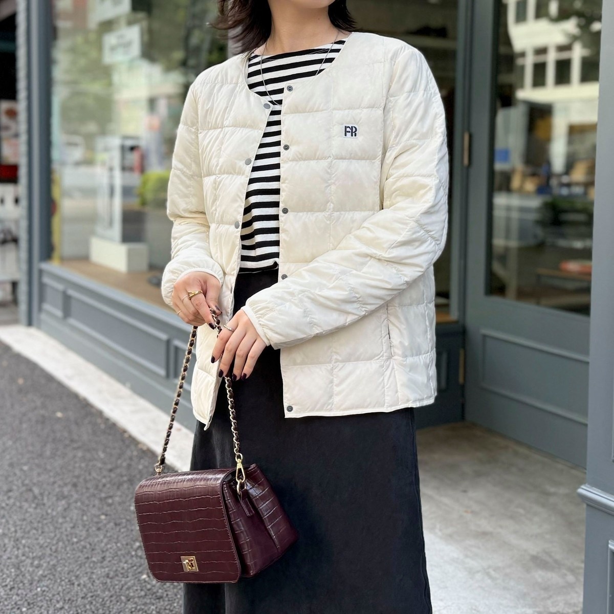 別注》【TAION/タイオン】CREW NECK BUTTON DOWN JKT ダウンジャケット
