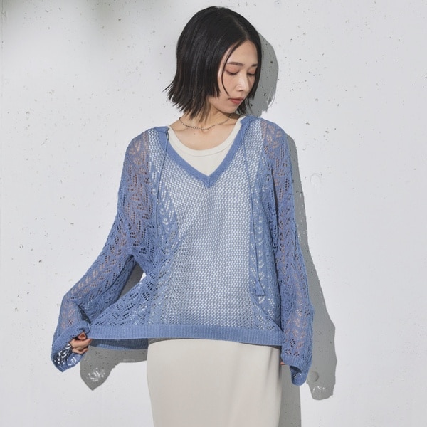 透かし編みキーネックニットプルオーバー | ドゥ アルシーヴ(Doux