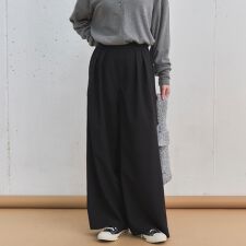 ＲＥＦＬＡＸ機能性素材ツータックパンツ
