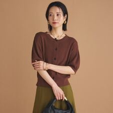 ドゥ アルシーヴ(Doux archives)の五分袖ニットカーディガン