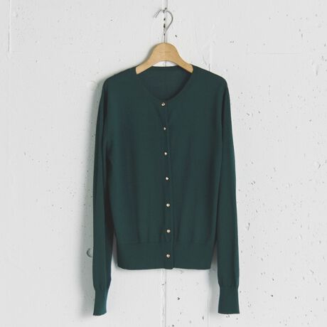 [^ԁF255241194001]ÔȂVvȃJ[fBKypointzEʋ΂fC[܂ŕLV[ł1EcɂꂵUVJbg@\ƐڐG⊴@\tEG߂̕ςڂɂd󂷂x[VbNȃfUCƃTCYEIׂx[VbNJ[Ɛ[߂̃J[̃CibvyfabriczE`N`NȂ炩ȕ\ʊŔGEĂHɂĕ֗ȋ@\fޓFȂnFȂLkF򊴁F኱萶ňFyӎzE摜̏i̓TvłBۂ̏iƎdlAH኱قȂꍇ܂BETCY\L͂܂ŖڈƂȂ܂BE舵ɂẮAiɂĂi\łmFBEƖ̊֌WɂAۂ薾邭ꍇ܂B܂p\RȂǂ̊ɂAiƉ摜̃J[኱قȂꍇ܂̂ŁA\߂܂B