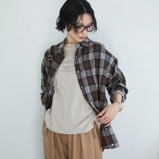 ドゥ アルシーヴ(Doux archives)のチェックシャツ