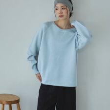 ラメ混スウェットライクニット