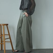 綿ストレッチバレルパンツ