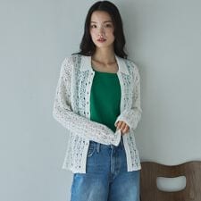 透かし編みカーディガン