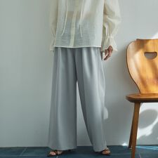 多機能ツータックワイドパンツ