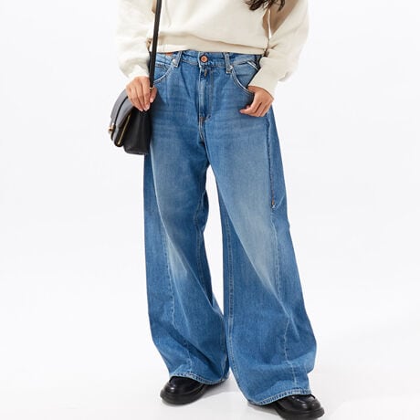 [^:WA52079563D]vCōłChȃoM[X^CAM[EGXgAhbvNb`AeɃnMꂽ[YtBbgB11IX̃RtH[gu[fjŃbhLXgJ[̃N[bNB[YhGAɏ_炩ȃqQBe[WvX܂B