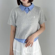 ’ドッキングＶネックケーブルニット’