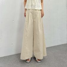 ベルト付きタックワイドチノパンツ