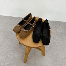 アルシーヴ(archives)のスウェードバレエシューズ