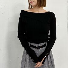 アルシーヴ(archives)のアシメオフショルランダムリブニットプルオーバー