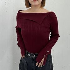 アルシーヴ(archives)のアシメオフショルランダムリブニットプルオーバー