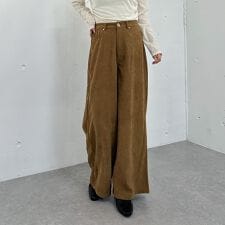アルシーヴ(archives)のコーデュロイストレートパンツ