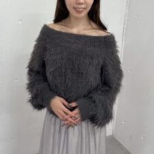 アルシーヴ(archives)のシャギーオフショルニットプルオーバー