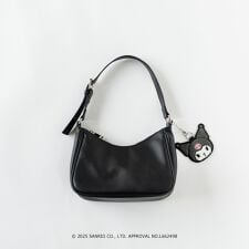 クロミ　チャーム付きバッグ