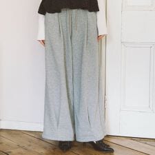 センタータックワイドスウェットパンツ