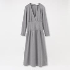 ラブレス(LOVELESS)のカシュクールワンピース