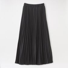 プリーツスカート