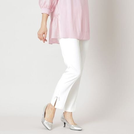 [^ԁFW5R01500__]{fBVF XpcyfށzGKgȍ@\fނłBWFłɂAƒŐ󂵂ۂɂ@\ƃgAZe[g̏iȉ\ʂɎĂ邱ƂŃJWAɂȂ肷ȂfނłBɃXgb`蒅p̓W邱Ɩp܂ByfUCER[fBl[g|CgzTO BE CHIC̒Ԍ^̃pcłB̃t[CXg[vX{`[t͎O\łB̏i̓Tvł̎BesĂ܂Bۂ̏iƃC[WAdlقȂꍇ܂B