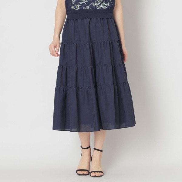 スズラン刺しゅう タックスカート | トゥービーシック(TO BE CHIC