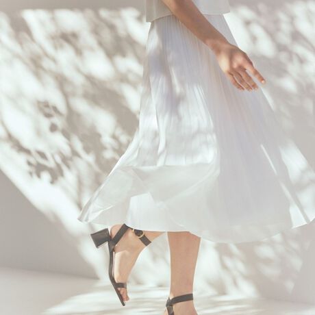 [^ԁFW5S09546__]VA[}`v[c XJ[gyfށz20fj[̃E[[@gpAn̂悤ȕ\ʊ̑fނłByʂ̃gRbgi^e҂݃jbgjłȂAKxȃnAC܂񂾂悤ȃGA[ȃVGbgo܂ByfUCER[fBl[g|Cgzv[c̕\3iKŕωÂfUC͂̃v[cXJ[gB悢y₩ȑɂ҂łBVvȂꂽfUCŁALX^COɃ}b`ꒅłB̏i̓Tvł̎BesĂ܂Bۂ̏iƃC[WAdlقȂꍇ܂B