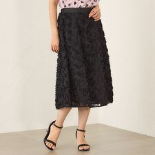 立体フラワー刺しゅう スカート