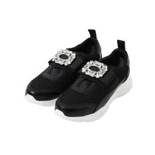 トゥービーシック(TO BE CHIC)のビジュースニーカー