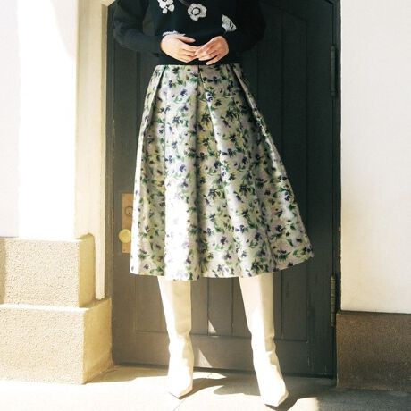 [^ԁFW5S17663__]AeB[Nt[hイ ^bNXJ[gyfށzw\ɂāA܂ŕMŐʉ`悤ȑ@ׂȕ\\ɂWJ[hfނłBSuDiAeB[N̑FEw\DjɕCGقǂ̖LȐFȂAy₩ȎdオĂ܂ByfUCER[fBl[g|CgzEGXgɂ̓OOe[vgpAɃSČ둤MU[񂹂邱ƂŁAKxȎkƉKȃtBbg܂Btg̓{bNX^bNAe̓C^bNdlɂ{[XJ[głBL肷Ȃ悤Ƀ^bNŐ؂ւAẽ^bN̓Xeb`ŉ邱ƂŁAVGbgƐĂ܂B̏i̓Tvł̎BesĂ܂Bۂ̏iƃC[WAdlقȂꍇ܂B