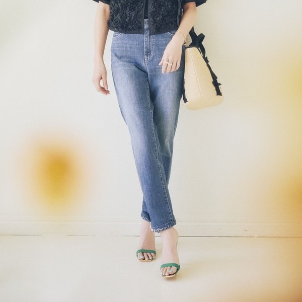 トゥービーシック(TO BE CHIC) レディース デニムパンツ の一覧