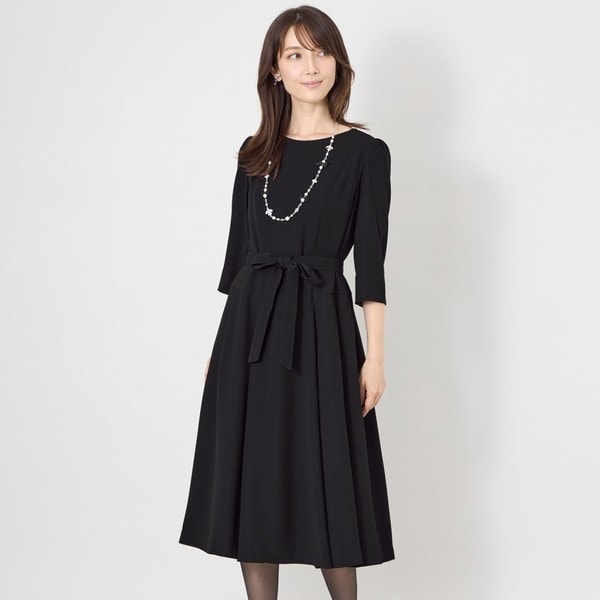 トゥービーシック(TO BE CHIC) レディース ワンピースドレス の一覧
