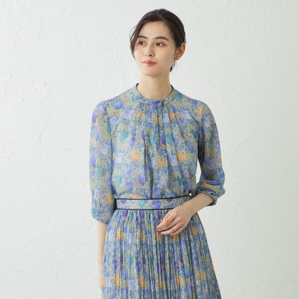 LIBERTY AMALIA TULIPスタンドカラーブラウス　38 AMACA LIBERTY】AMALIA TULIPスタンドカラーブラウス | アマカ(AMACA
