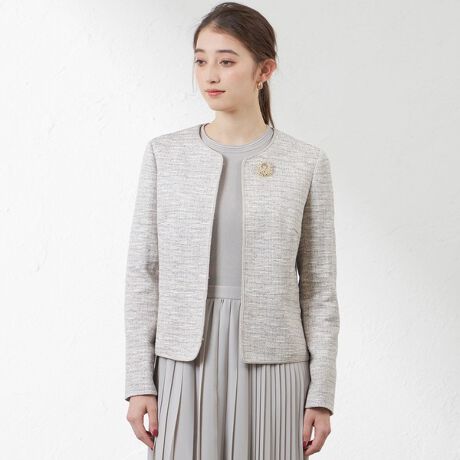 [^ԁFV5E09401__]ȃXujbgcC[hWPbgyfUCz\̂cC[hngpm[J[WPbgłBEGXgʒuŐ؂ւꂽRȃyvVGbg炵ƃX^CAbvĂfUCłB܂O[ɂ̓u[he[v{iȈۂɎdグ܂BO̓zbN߂̑dĂŁA̓xc̃^[dlłByfޓzȃXu̎ŕ҂܂ꂽz咲jbgcB[hfނłB߂30/1Ȃ̎3zFƖȃXuI݂ɍ킹A~bNX̂\ɎdグĂ܂Bꌩẑ悤Ȃꂢȕ\\ȂAW[WfޓL̐LkAKɒpfނłBLk̂fނŃR[gCɒpĂASnǂp܂Bfނ̃WiV5E08401j܂Bfނ̃XJ[giV5S15401j➀уCNpciV5R05407jAzRrjbgsiV5J42408jƑgݍ킹ĂfGłB