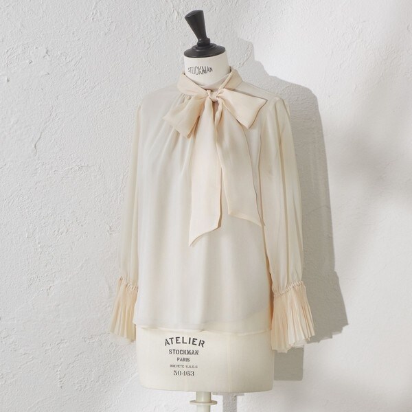 ピッコロプリントギャザーフリルブラウス | アマカ(AMACA) | マルイ