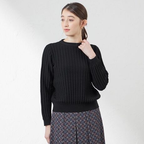 [^ԁFV5N02512__]RbgR[hvI[o[jbgyfUCzR[gCłfAP[ux[X̃`FbN̂悤ȉʊ̂ҒñvI[o[łB͏c݂ĂAܒ[ɂ҂ݕŃANZgɂ܂ByfUCz@ےȂgpȖaыZpiRpNgXsjOjɂщHɂ߂ďȂAVN̂悤Ȍ⊊炩𕹂FɗDĂ܂BׂaтȎ4{VƖږʂYɏo悤ɐ▭ȃoXŔQ荇킹fނłBfނ̃jbgxXgiV5N01512j܂B{gɂ͌y₩|Cg̃Xp[v[cXJ[giV5S03518j߂łB