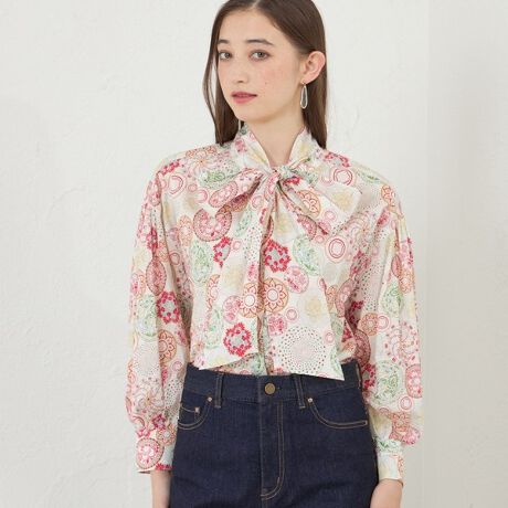 [^ԁFV5M03620__]pqďCAA}JQONLOuEXyfUCz9̃^i[cA[20NLOāAuhãfBN^[ApqƂ̃R{B܂ɑ傫ȃ{EtۓIȃuEXłB߂̒́A{E̗ւ15c炢̑傫ڂ̗ւɂă{ɐ悤ɂƌLCɂȂ܂B߂̓fj(V5R44619)Ƃ̃R[fBl[gB`THOMAS MASON̐niV5M03630ĵpӂ܂ByfށzSTEVEiXeB[ujAMACAグ̔N@2005NLIBERTYH~RNVŔ\܂BAMACÃfr[NŃ`CXLOׂvgłBLIBERTYЂɂڍׂL^ĂȂƂLIBERTY̒łvgɂȂ܂BÂRNVbook炨MB`łB􂢉\łꂵĂ₷łByAnniversary@PiecezAMACA2025NŒa20N}܂BAnniversary Piece(Ajo[T[s[X)Ƃ́A20NԂ̗j̒Ŕ|ĂAAMACÂl߂񂾈iBfށADAfUCAXg[[ȂǁAAMACAƂ܂A`UiElj̑zAiʂĂqlɂ͂܂ByLIBERTYz^i[VcuEXfނ́u^i[vƌĂ΂Aɍׂŕ҂܂ꂽȂgpRbgnŁAoeBvg\鐶nfނłB100Ԏ̎Ecɂ70Ԏ̎gpĂ܂BVN̂悤Ȍ┧GRbgŎ邽߂ɊJꂽfނłB