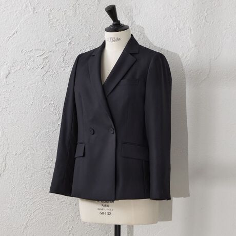 [^ԁFV5E71660__]yATELIER COLLECTIONz E[WPbgyfUCzVGbgɂe[[hWPbgBwȂ炩ɃJ[uďiŗDȃfUCɂ܂ByVFCvEGXgCX^CAbv鑼AO䂪؂₩ȕ͋CoĂ܂By͒pĂ悤ɁAM[ȑ̃mb`hyłBAMACAS̃IWi̗ngpAt͌̂ʕzgpݖtXeb`[Nŗ߂ANtgƍvX܂Byfށziь^X}jAE[gpnɂȂ܂B^X}jAE[Ƃ̓I[XgÃ^X}jAnŐY󏭐̍mrтŁA@ׂȎaтłǎ̃E[̂Ƃ܂Bxɑł݁AґɎgƂőfޖ{̎Ȃ₩o܂BA_炩DG̐nȂĂ܂ByATELIER COLLECTIONziAgGRNVjAMACÃuhACfeBeB1łAA`U[NiElZjÏkJvZRNVBɓƑnAAėVтACe̐Xől̏̂S܂BfUCAVGbgAfށAfBe[ADdlȂǖLxȌoƏnZp̃A`UiElj̎ođnĂAAMACAǂ߂GNZXy݂B̏i͈ꕔX܂ƃICXgA菤iłBAgGRNV9éAuhݗ؂ɂĂuhےuBlack NavyvɃtH[JXRNVBubNlCr[́AłłȂA[݂̂jAXJ[Bfނɂĕ\ωFŁAAMACÃACfeBeBʂȃJ[ɃX|bgCg𓖂ĂRNVłB